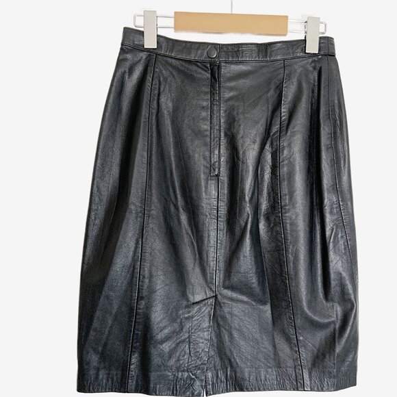 Vintage Black Leather Skirt / size 26 inch waist/ size Small - Picture 5 of 9